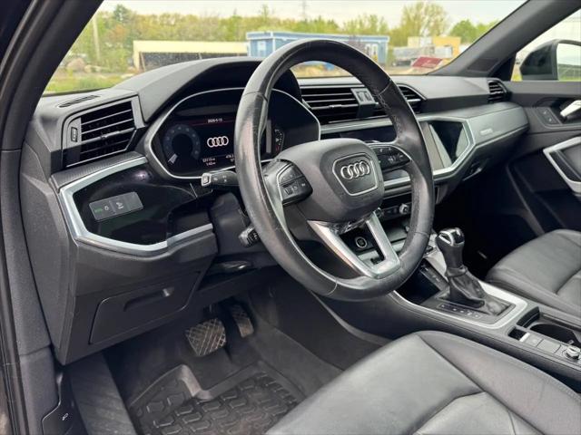2022 Audi Q3 Premium Plus 45 TFSI S line quattro Tiptronic