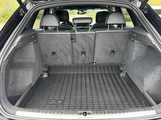 2022 Audi Q3 Premium Plus 45 TFSI S line quattro Tiptronic