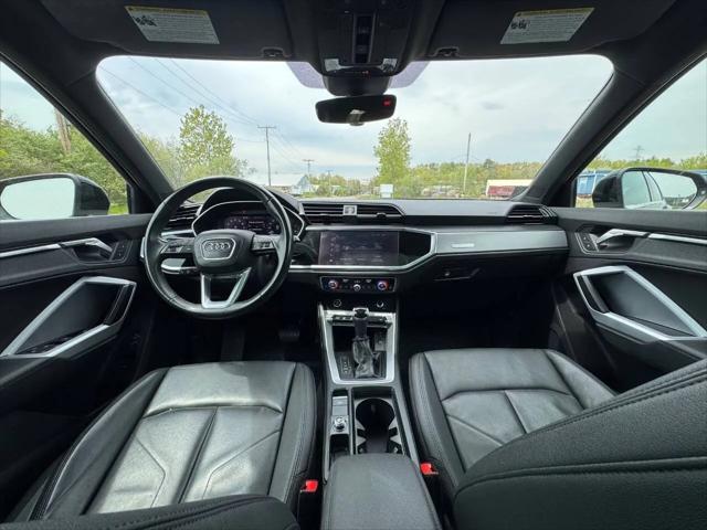 2022 Audi Q3 Premium Plus 45 TFSI S line quattro Tiptronic