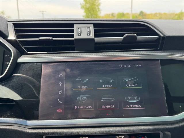 2022 Audi Q3 Premium Plus 45 TFSI S line quattro Tiptronic
