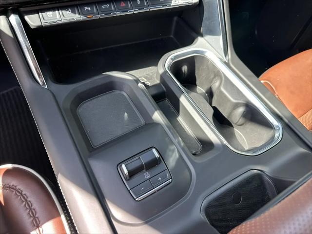 2025 GMC Sierra 3500HD 4WD Crew Cab Long Bed Denali Ultimate