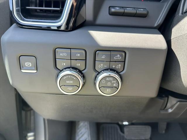 2025 GMC Sierra 3500HD 4WD Crew Cab Long Bed Denali Ultimate