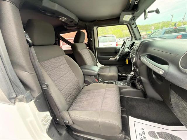 2012 Jeep Wrangler Sahara