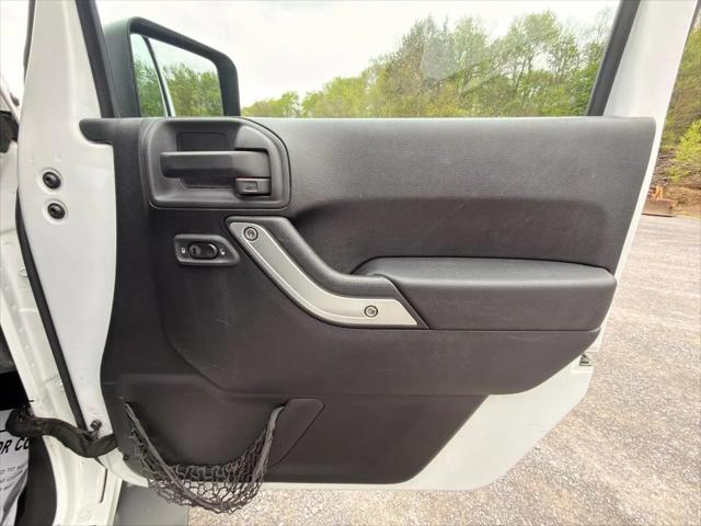 2012 Jeep Wrangler Sahara