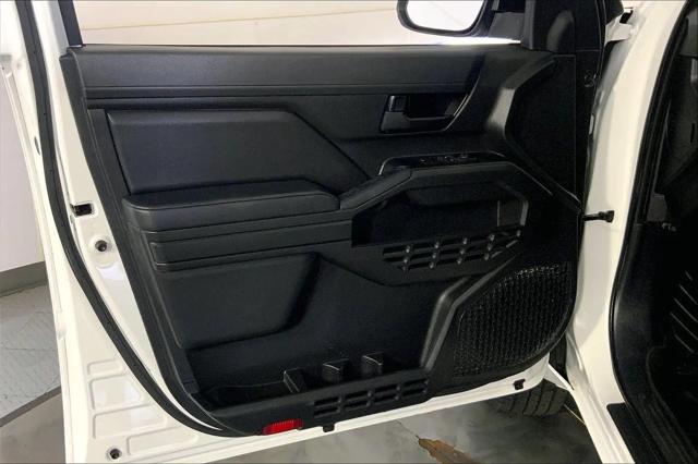 2024 Toyota Tacoma SR