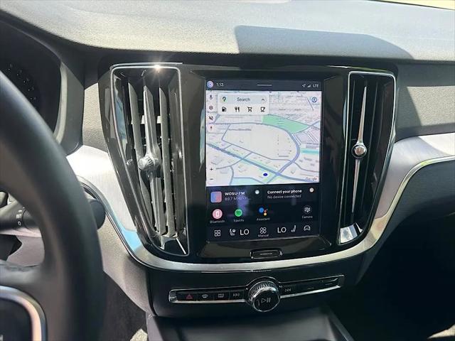 2024 Volvo S60 B5 Core Dark Theme