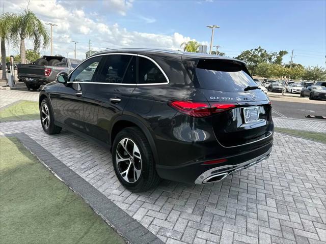 2026 Mercedes-Benz GLC 350e 4MATIC