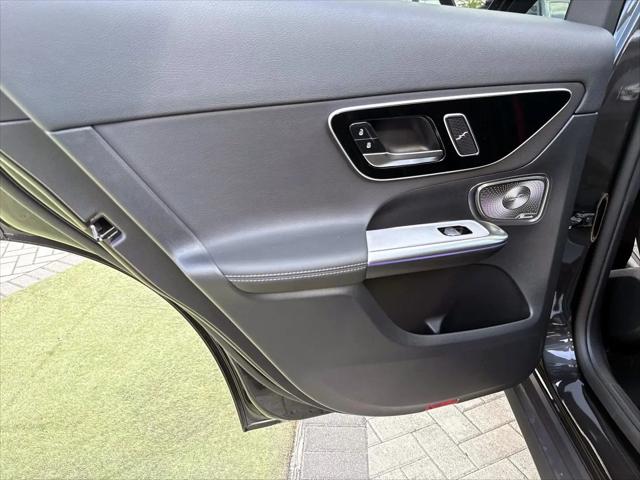 2026 Mercedes-Benz GLC 350e 4MATIC