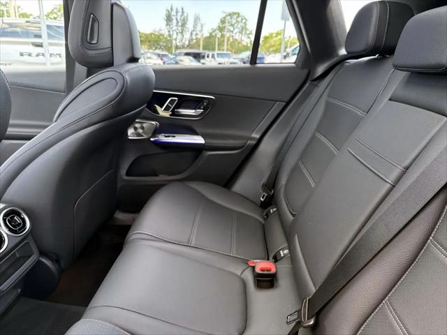 2026 Mercedes-Benz GLC 350e 4MATIC