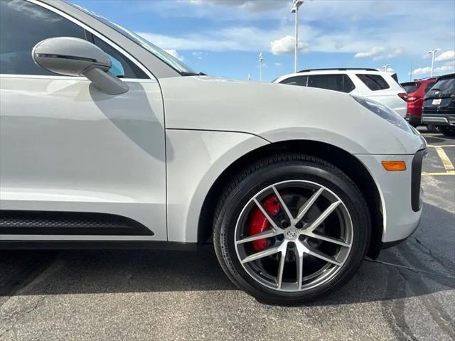 2022 Porsche Macan S