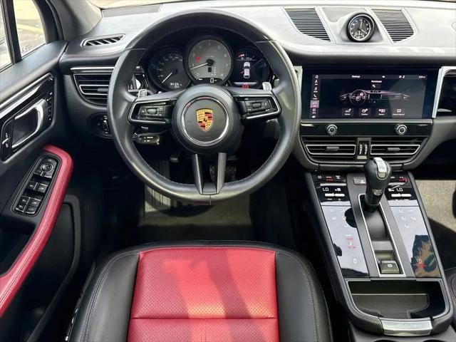 2022 Porsche Macan S
