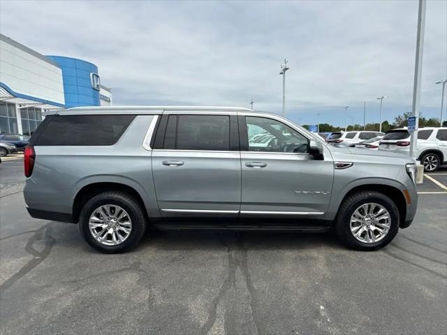 2025 GMC Yukon XL 4WD Denali