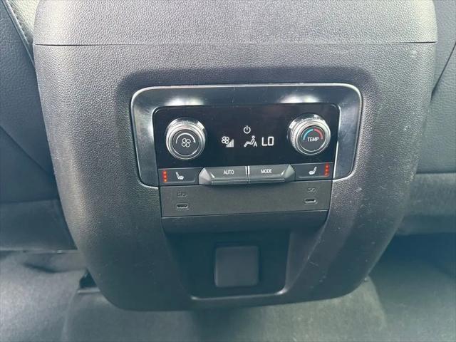 2025 GMC Yukon XL 4WD Denali