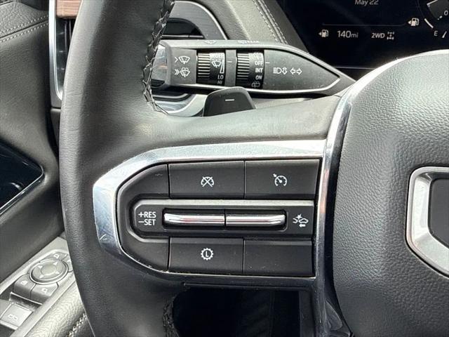 2025 GMC Yukon XL 4WD Denali