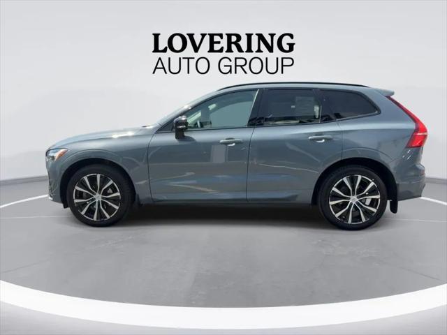 2023 Volvo XC60 B5 Plus Dark Theme