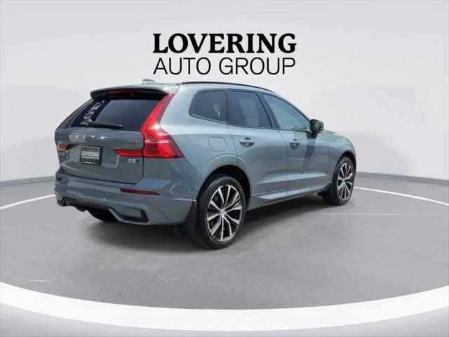 2023 Volvo XC60 B5 Plus Dark Theme