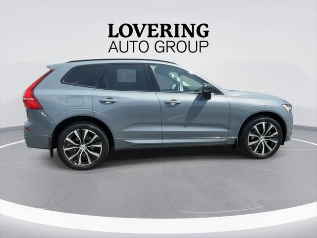 2023 Volvo XC60 B5 Plus Dark Theme