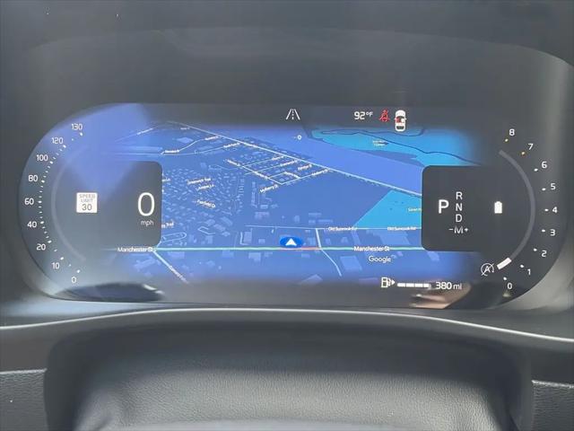 2026 Volvo XC40 Plus, B5 AWD Gas (mild hybrid), Dark