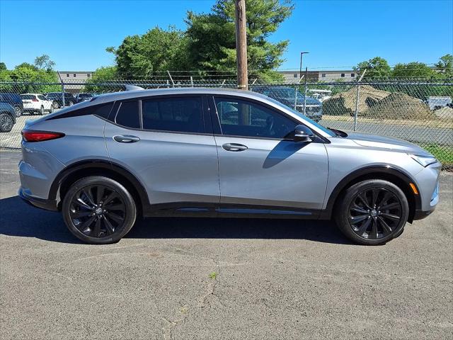 2024 Buick NV Sport Touring FWD