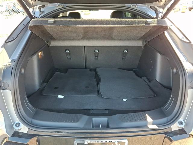2024 Buick NV Sport Touring FWD