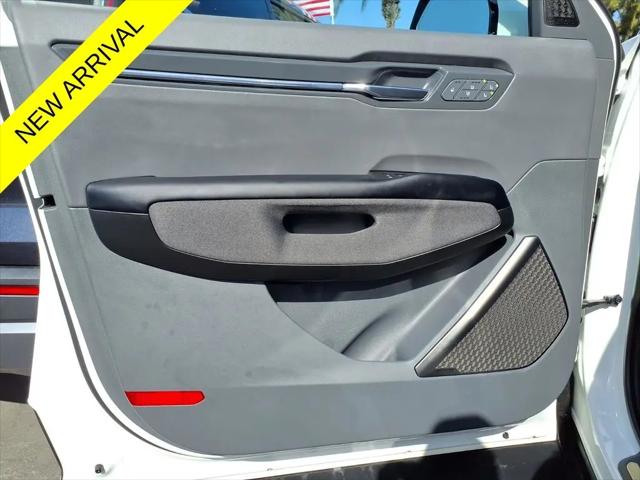 2024 Kia EV9 Land