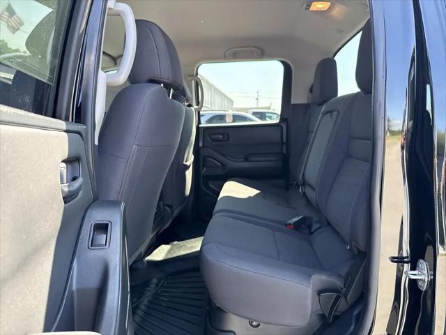2022 Nissan Frontier Crew Cab S 4x2