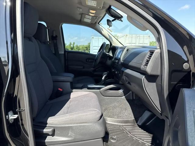 2022 Nissan Frontier Crew Cab S 4x2