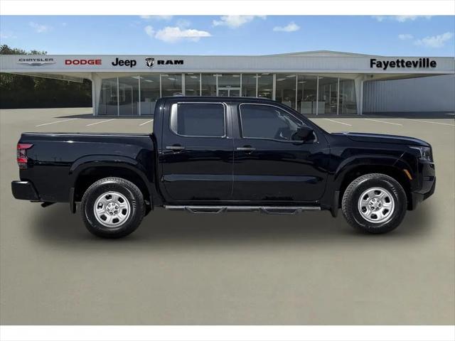 2022 Nissan Frontier Crew Cab S 4x2