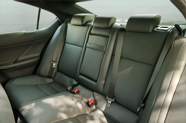 2026 Lexus IS 350 F SPORT Design