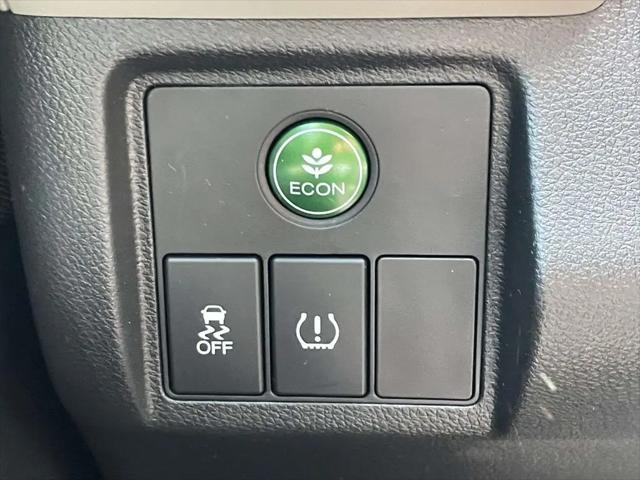 2022 Honda HR-V 2WD LX