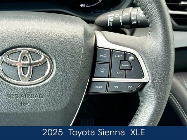 2025 Toyota Sienna XLE