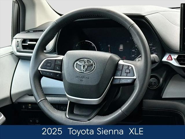 2025 Toyota Sienna XLE