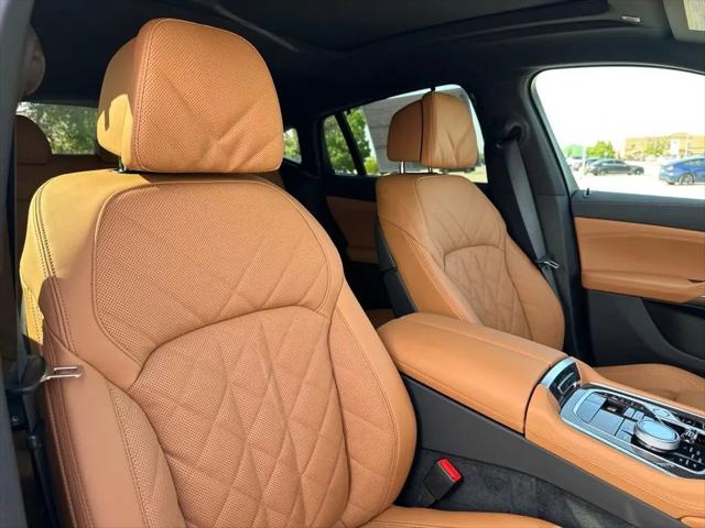 2027 BMW X6 M60i