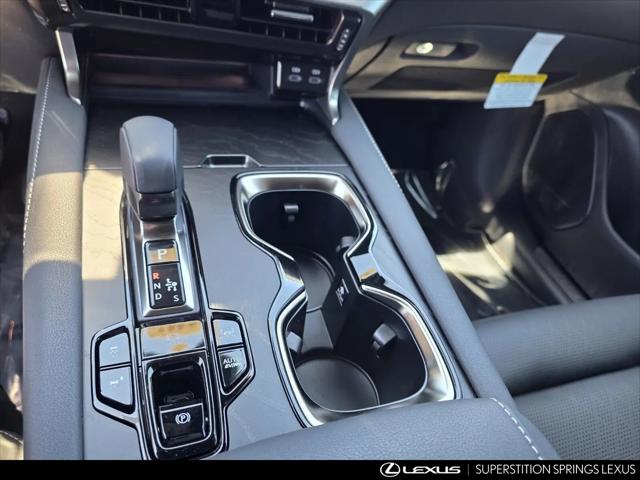 2026 Lexus RX 450h+ Luxury