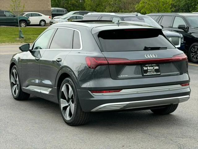2019 Audi e-tron Premium Plus
