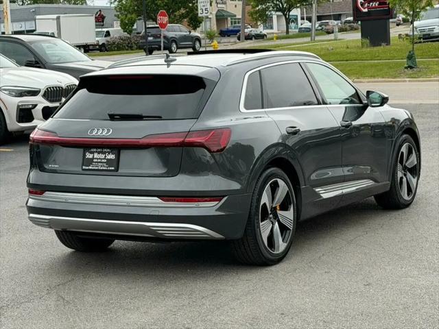 2019 Audi e-tron Premium Plus