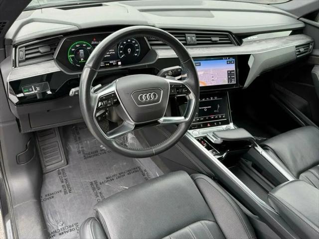 2019 Audi e-tron Premium Plus