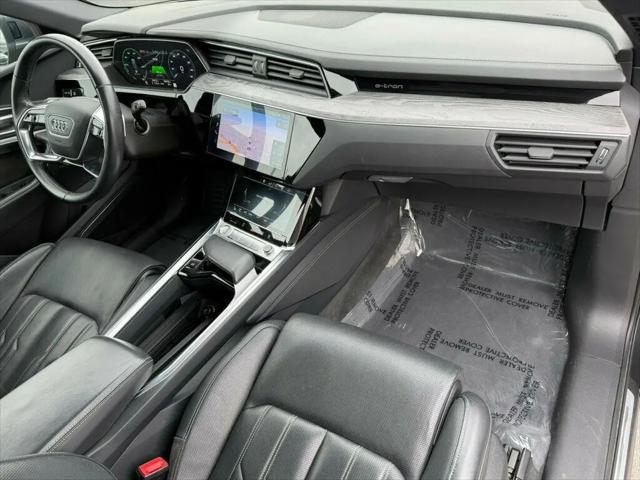 2019 Audi e-tron Premium Plus