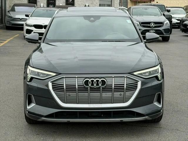 2019 Audi e-tron Premium Plus
