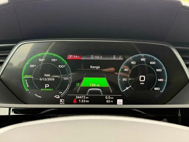 2019 Audi e-tron Premium Plus
