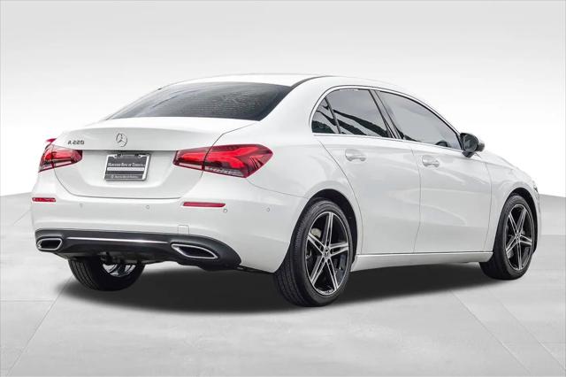 2022 Mercedes-Benz A 220 A 220