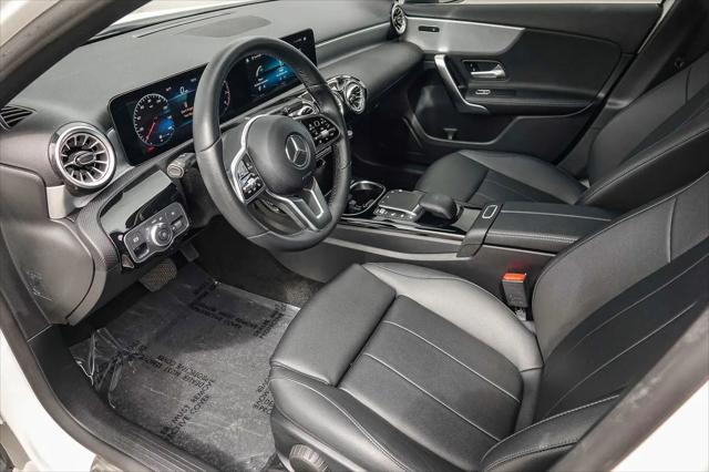 2022 Mercedes-Benz A 220 A 220