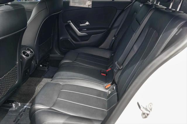 2022 Mercedes-Benz A 220 A 220