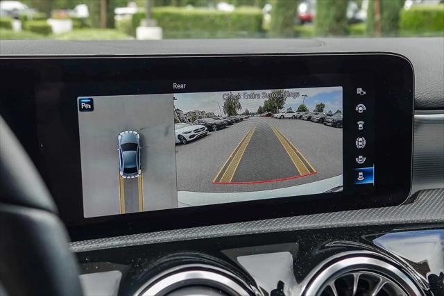 2022 Mercedes-Benz A 220 A 220