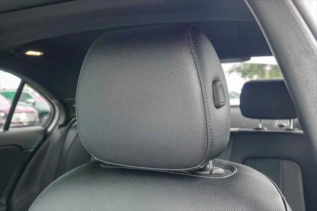 2022 Mercedes-Benz A 220 A 220