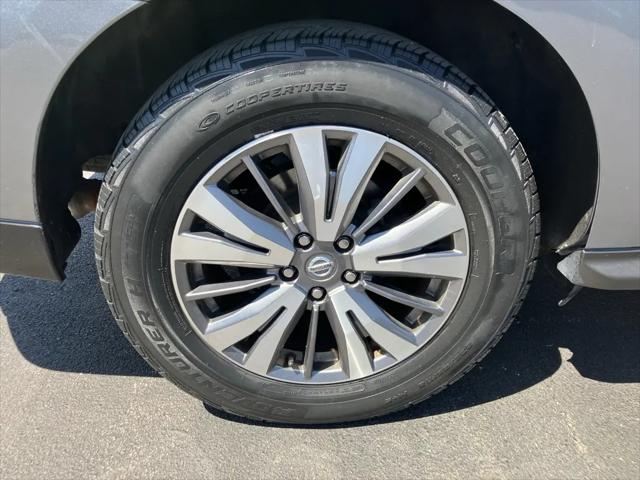 2020 Nissan Pathfinder SL 4WD