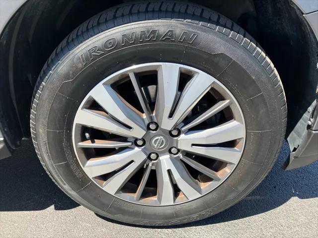 2020 Nissan Pathfinder SL 4WD