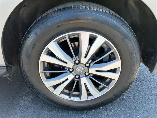 2020 Nissan Pathfinder SL 4WD