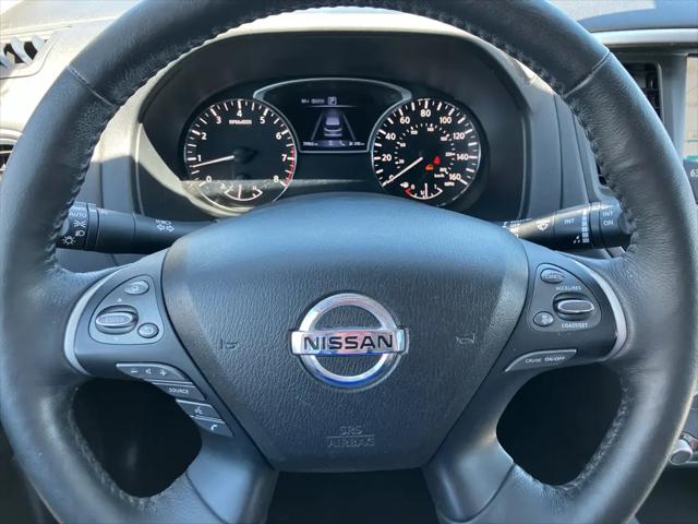 2020 Nissan Pathfinder SL 4WD