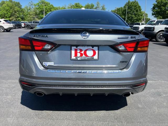 2022 Nissan Altima SR Intelligent AWD